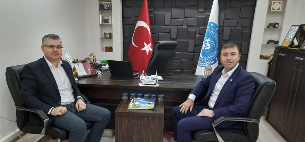 İl Müdürümüz Erkan Alkan Karesi ve Altıeylül Süt Üreticileri Birliği Başkanı Cihat Şimşek'i ziyaret etti